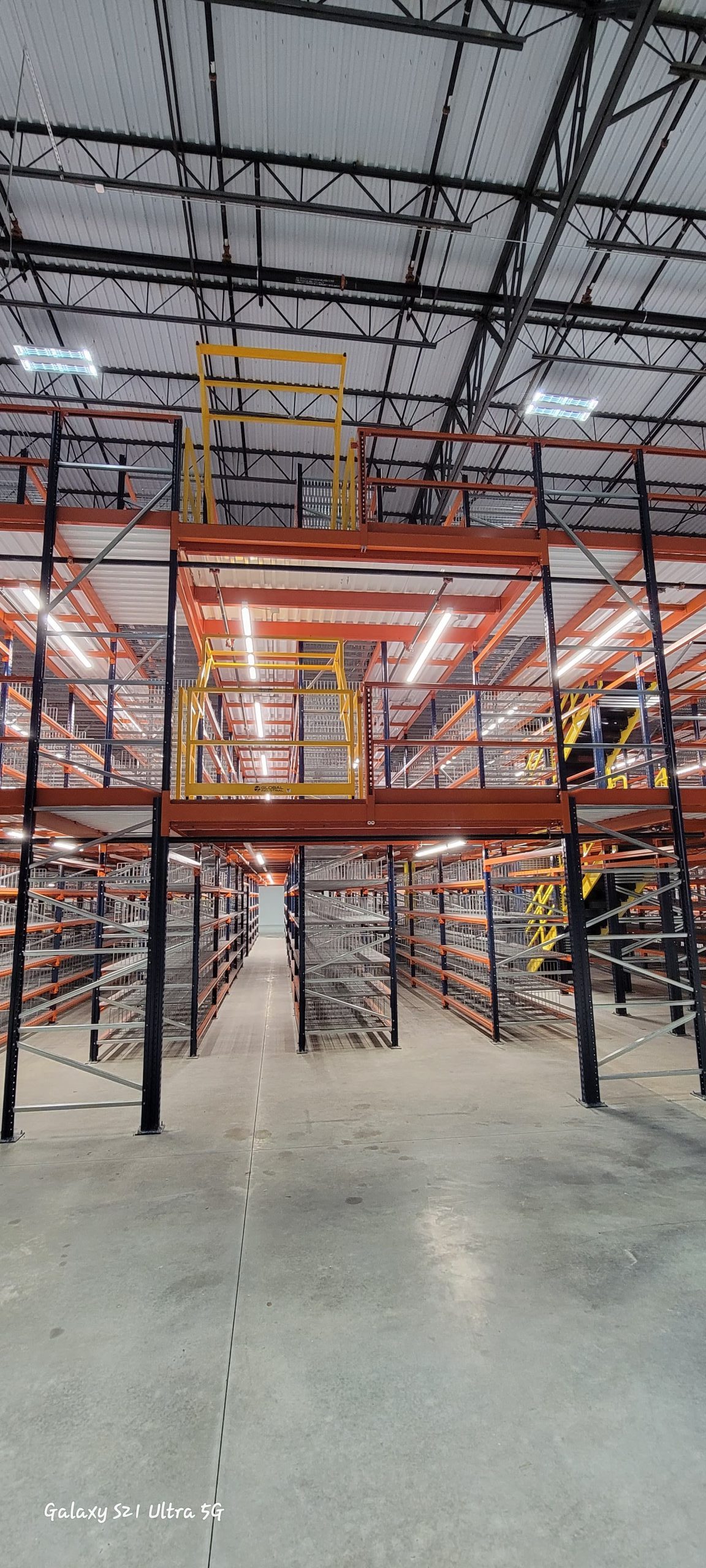 Rack-Supported Mezzanine